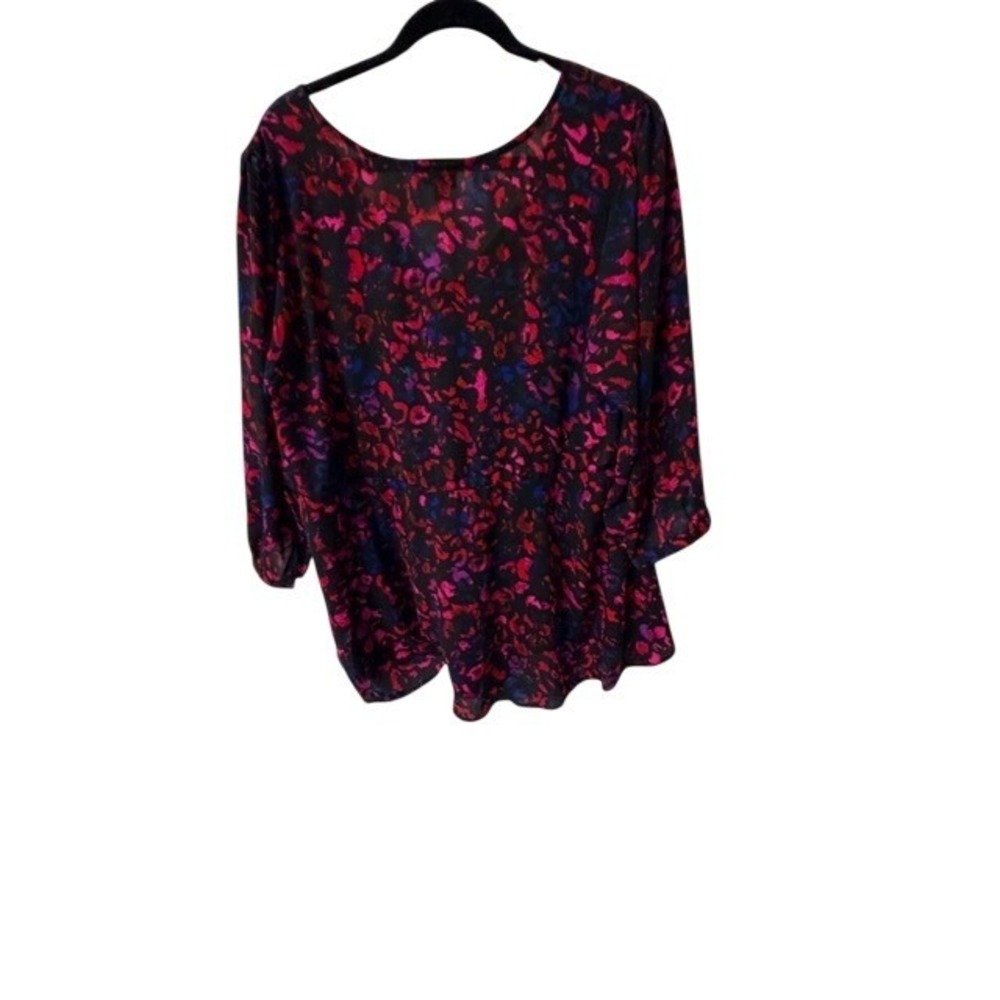 Torrid Pink Blue Leopard Print Tie Front V-Neck Blouse Size 2 Plus Size - Picture 10 of 11
